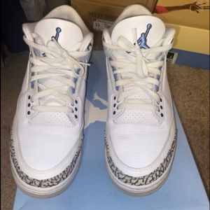 Jordan 3 “Unc”